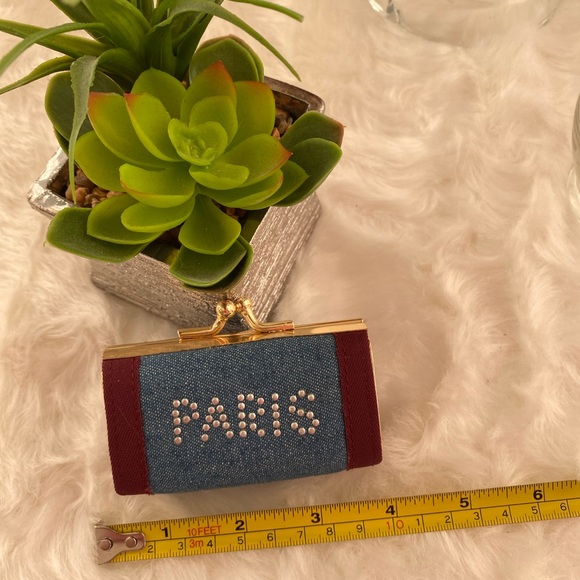 Storage case - Picture 5 of 5